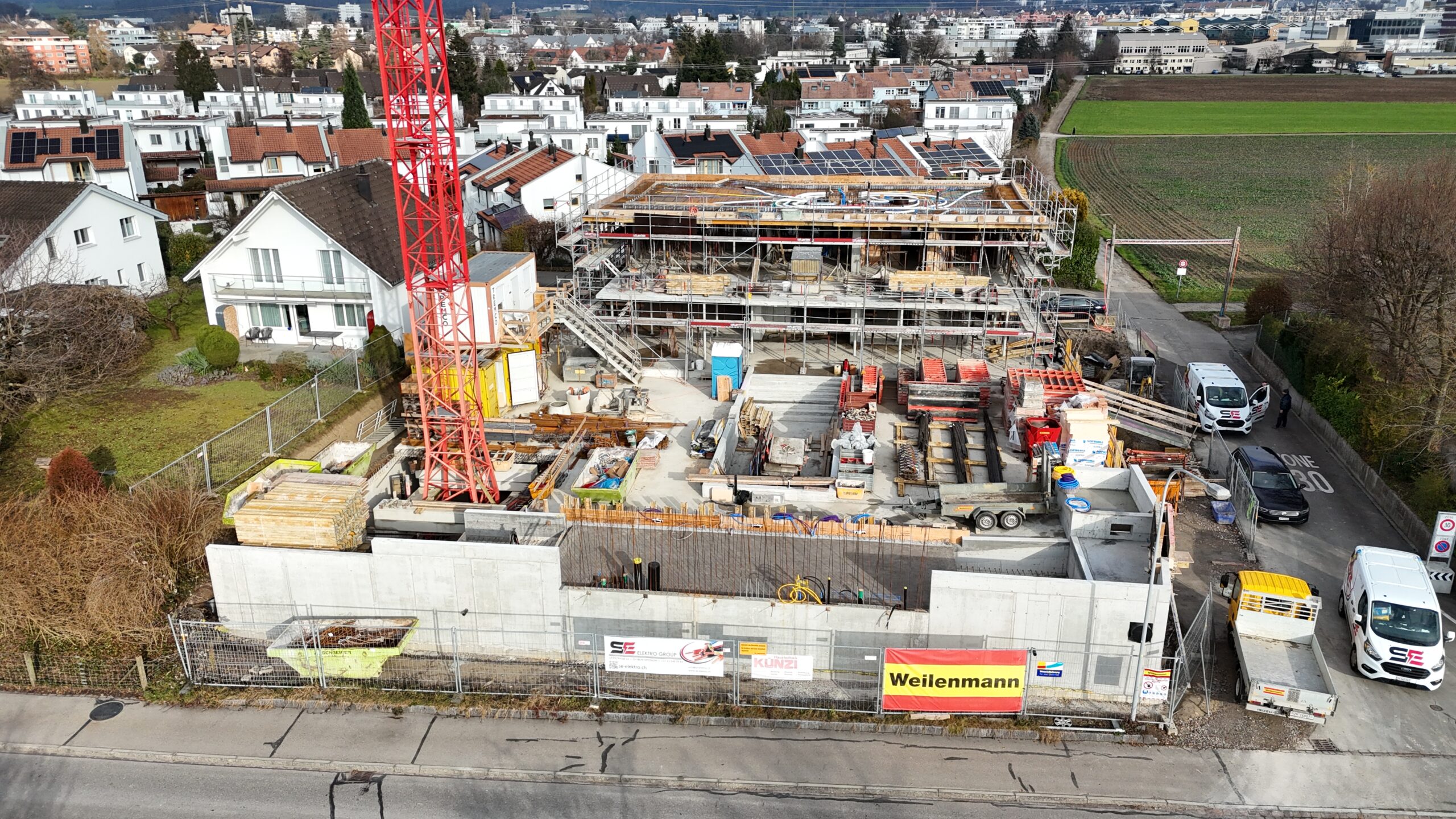 Mehrgenerationenhaus mit 3 hochwertigen Wohnungen